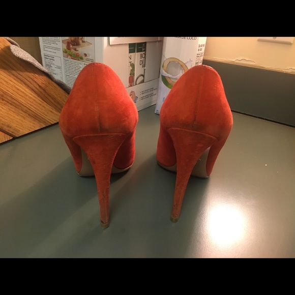 Prada heels size 9 - Picture 6 of 6